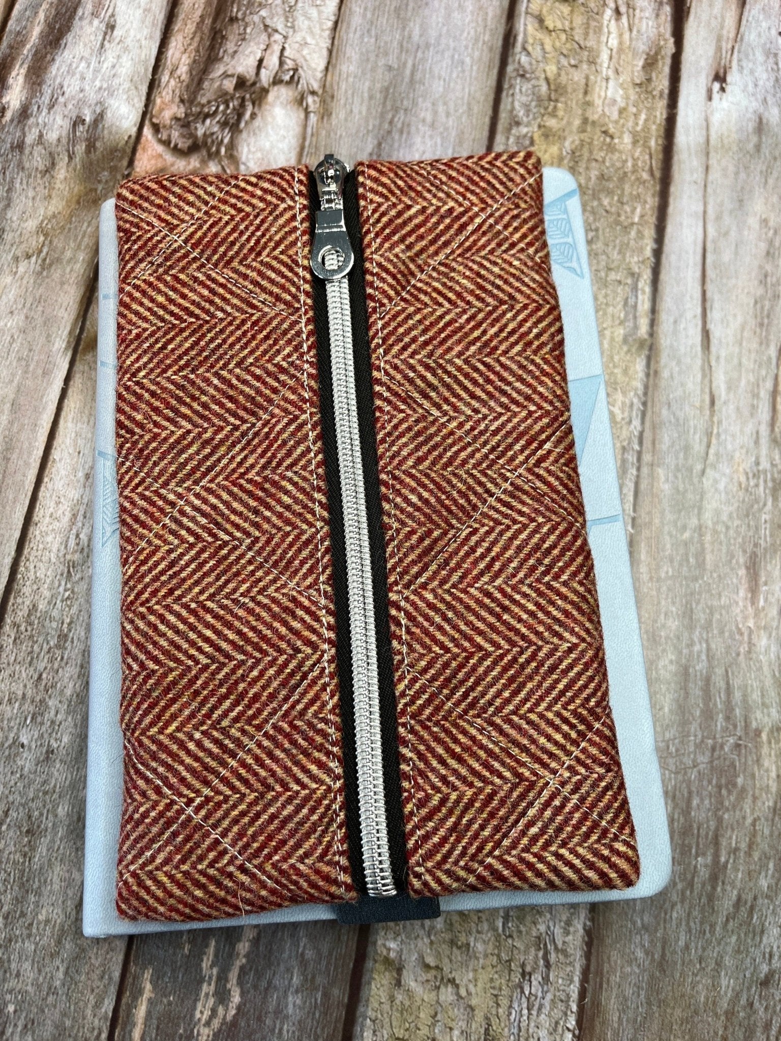 Beige Red Herringbone Tweed Notebook Pencil Case, A5 Journal Zip Case, Bookmark - Uphouse Crafts