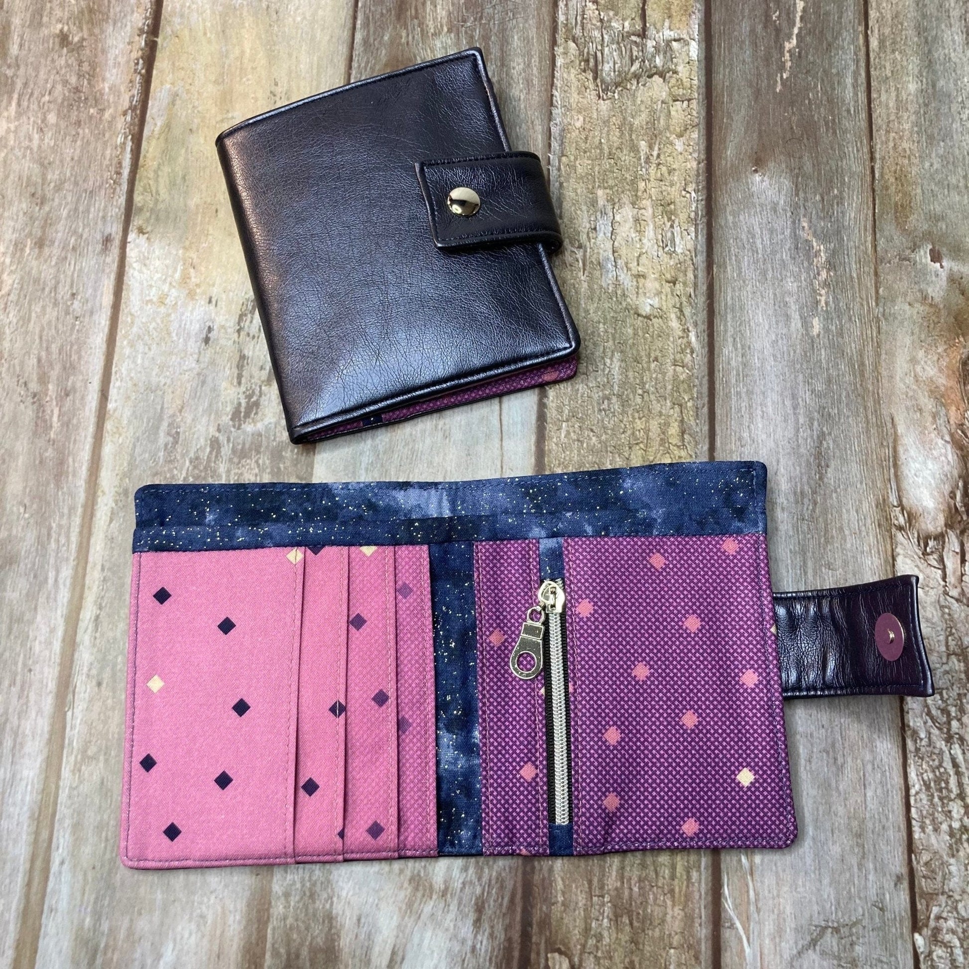 Faux Leather Bi-Fold Wallet | Navy