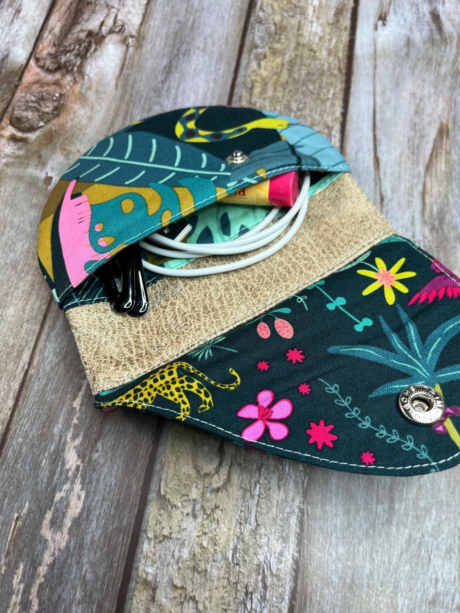 Green Rainforest Patchwork Round Wing Zip Purse - Uphouse Crafts