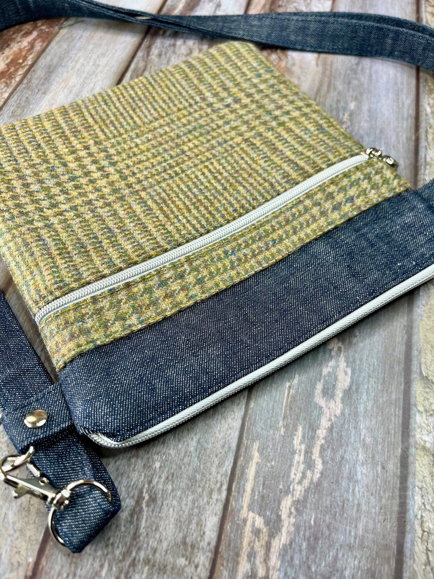 Green Wool Tweed Crossbody Bag - Uphouse Crafts