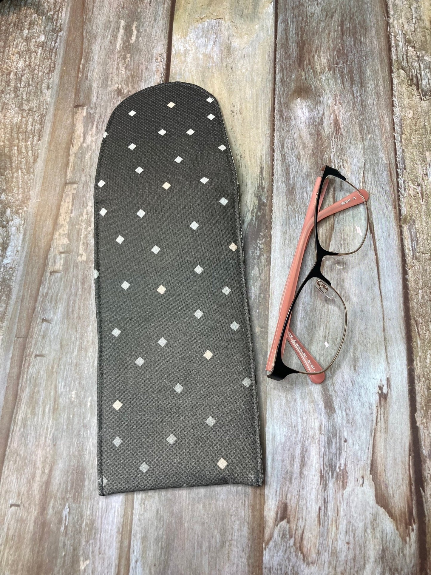 Grey Glasses Case - Uphouse Crafts