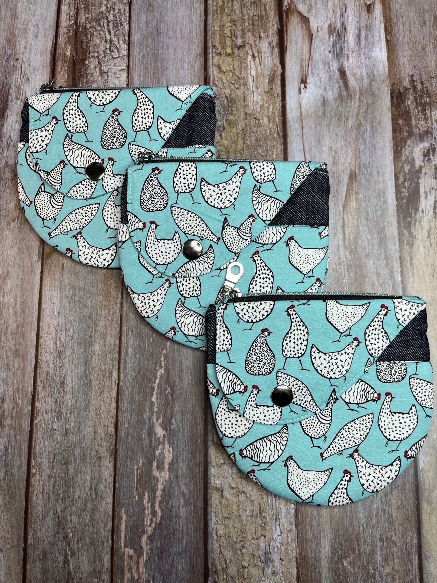 Mint Chicken Round Wing Zip Purse - Uphouse Crafts