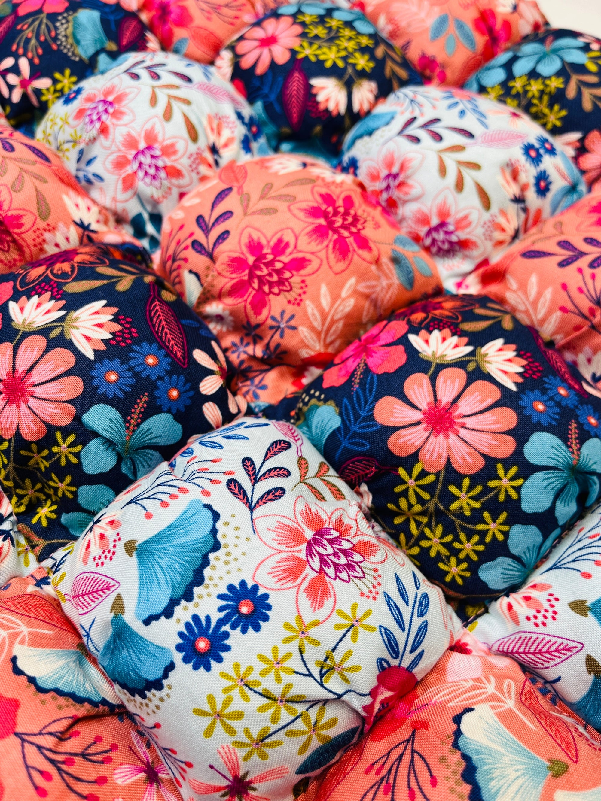 Pet Bubble Blanket - Uphouse Crafts