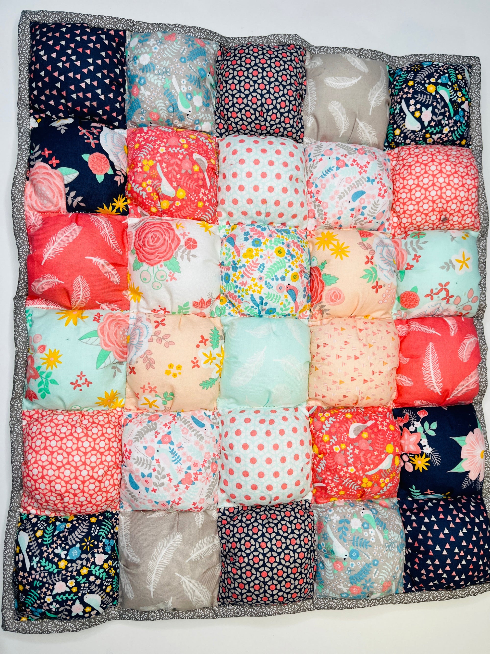 Pet Bubble Blanket - Uphouse Crafts