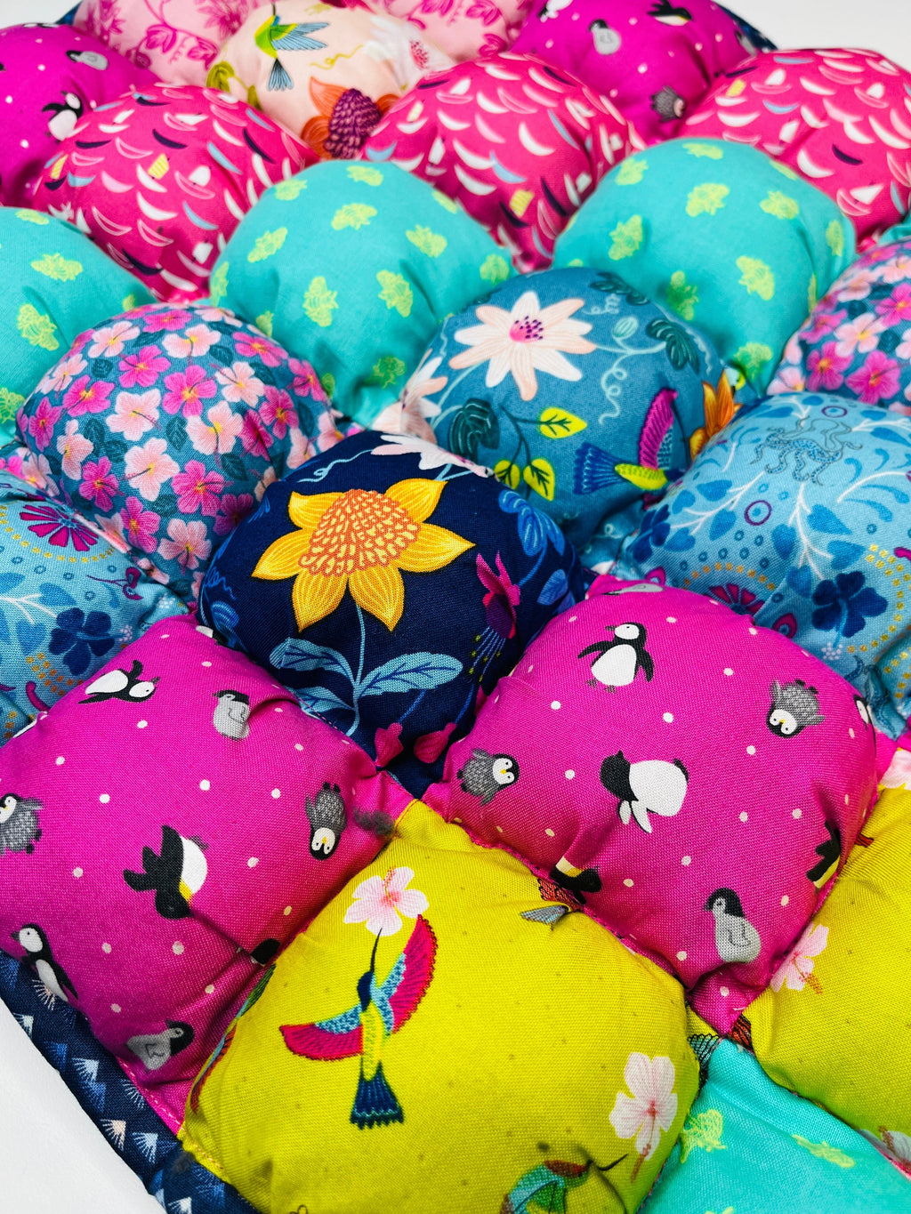 Pet Bubble Blanket - Uphouse Crafts