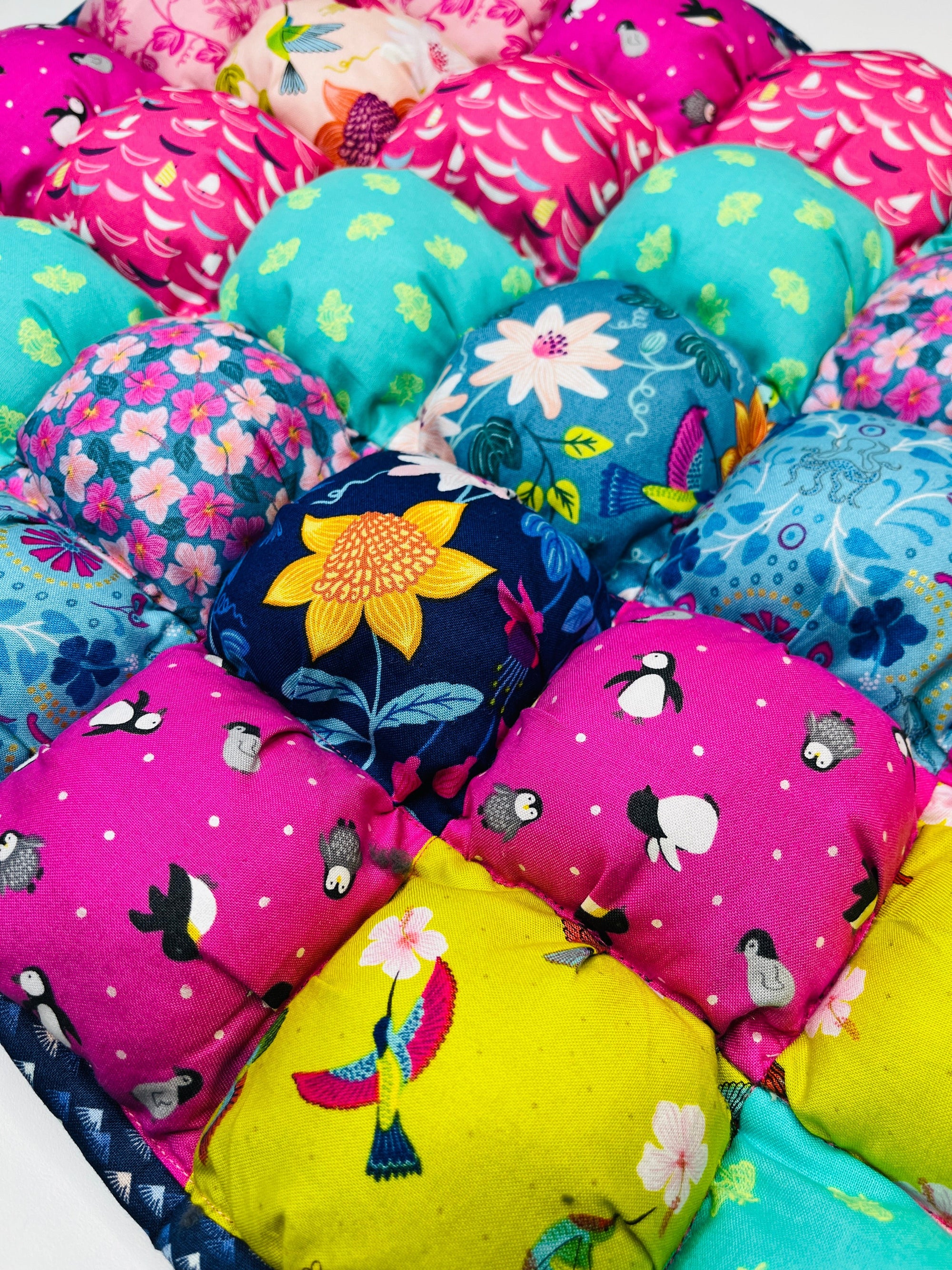 Pet Bubble Blanket - Uphouse Crafts