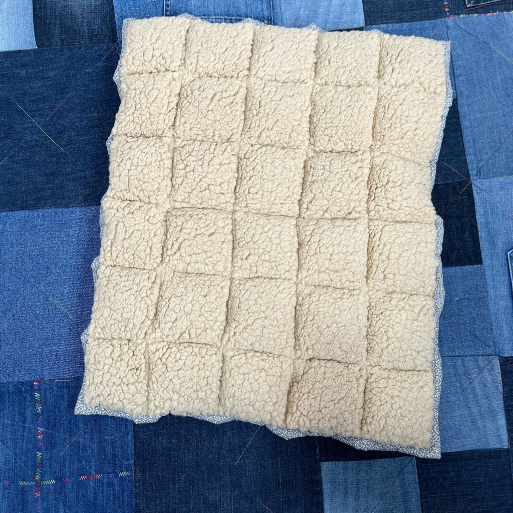 Pet Bubble Blanket - Uphouse Crafts
