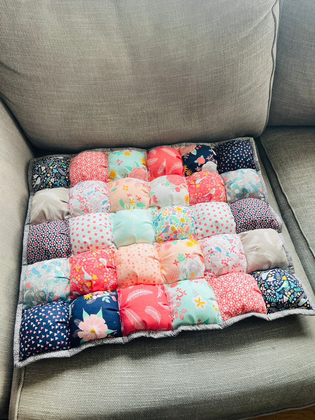 Pet Bubble Blanket - Uphouse Crafts