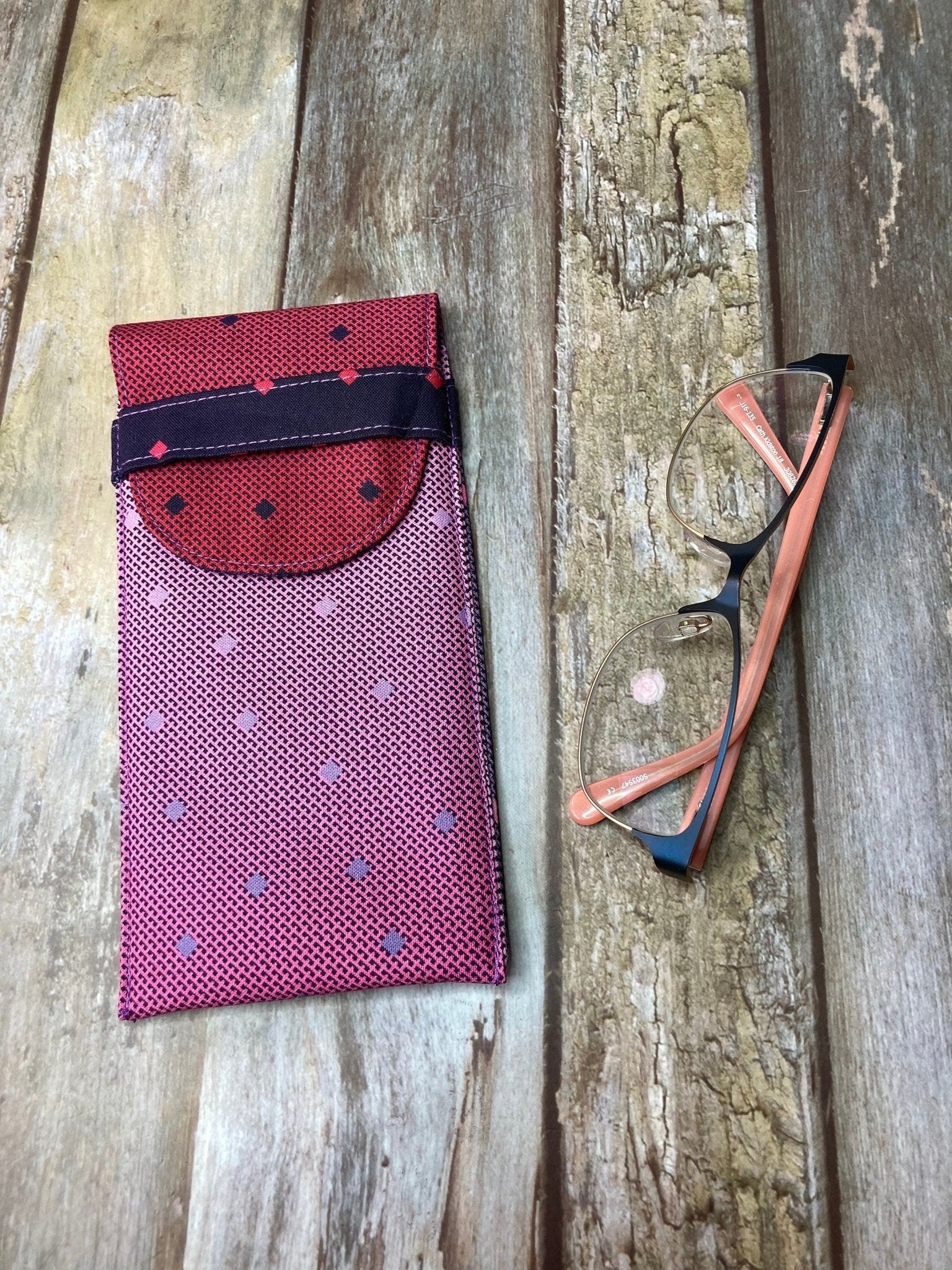 Pink Glasses Case - Uphouse Crafts
