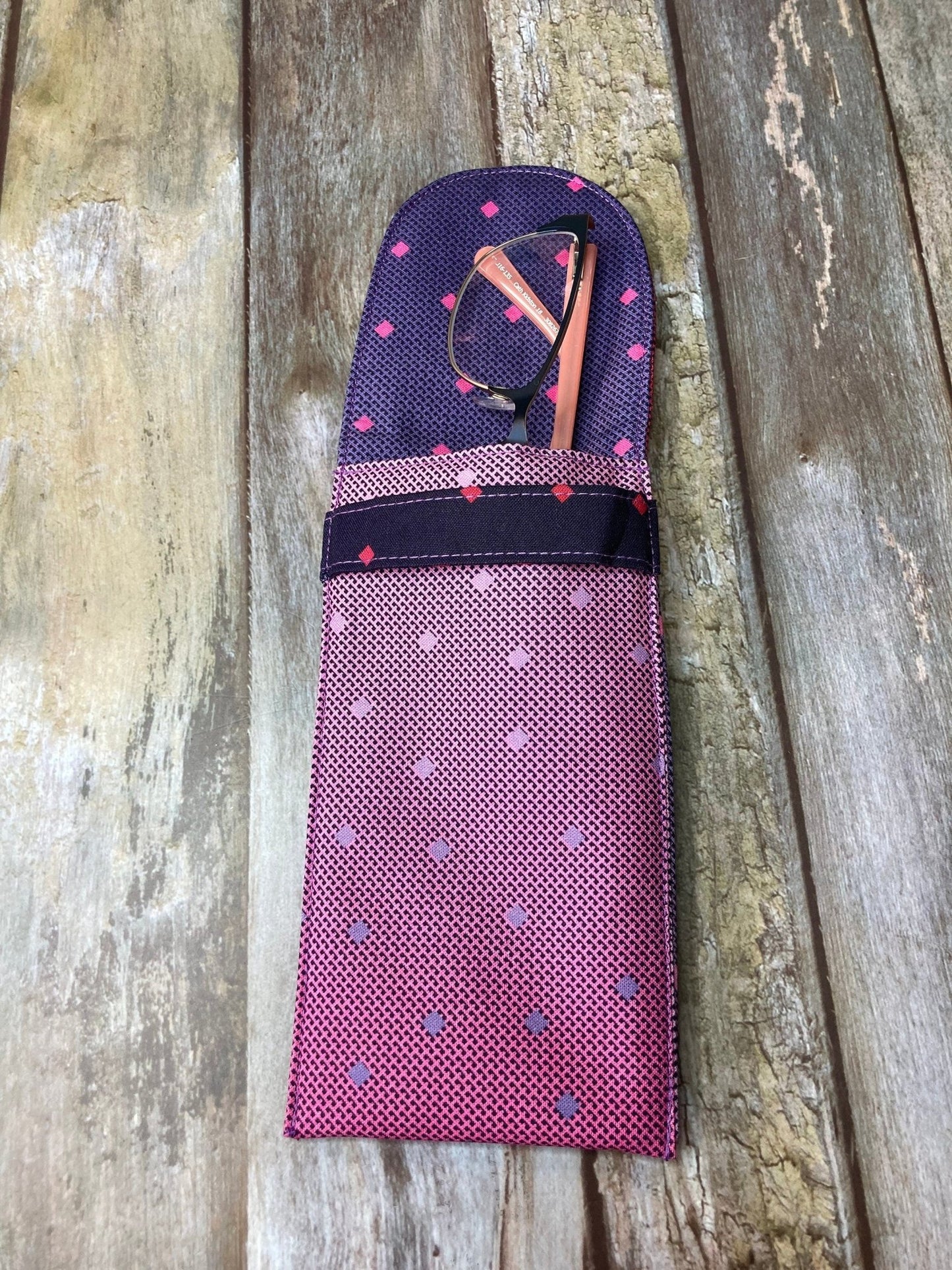 Pink Glasses Case - Uphouse Crafts