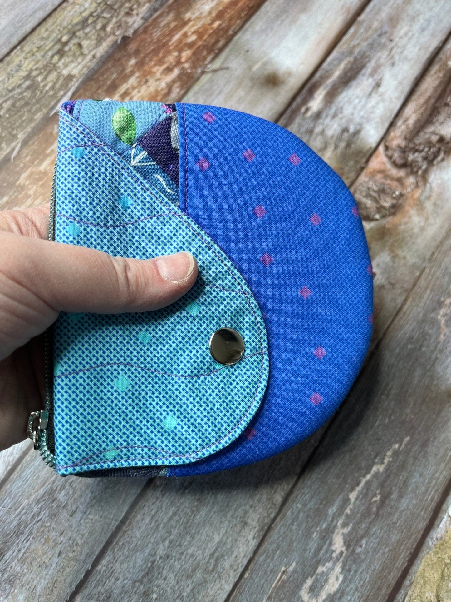 Purpe & Blue Patchwork Round Wing Zip Purse no2024-03