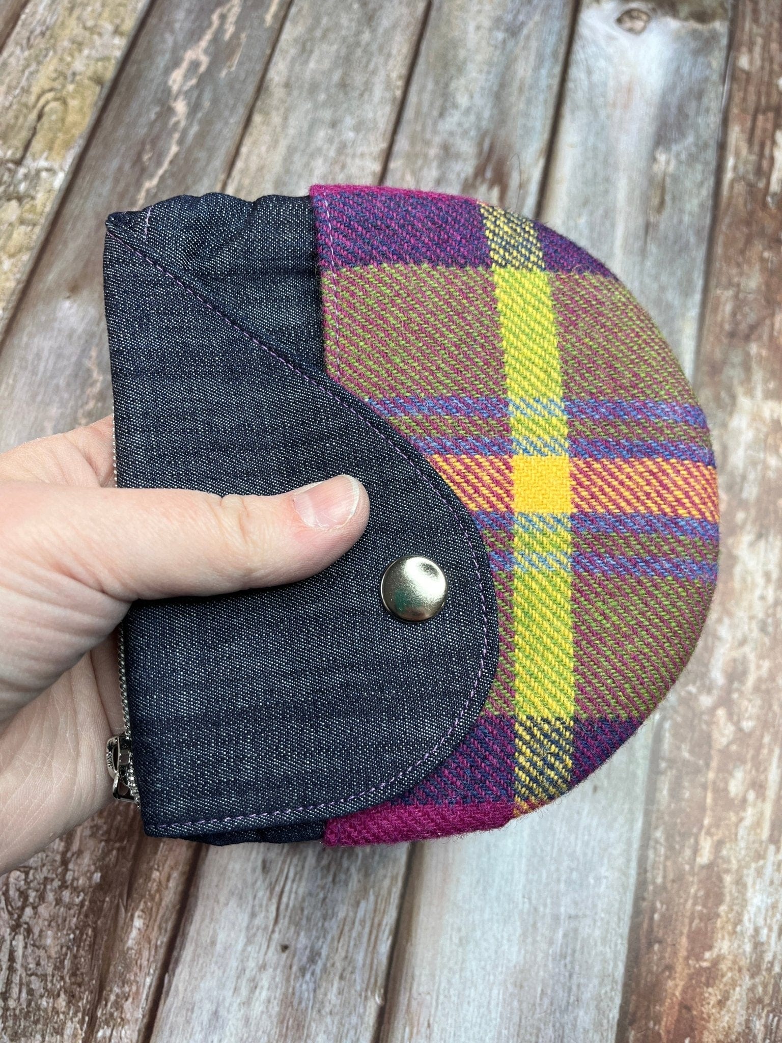 Shetland Summer Heather Tweed Round Wing Zip Purse