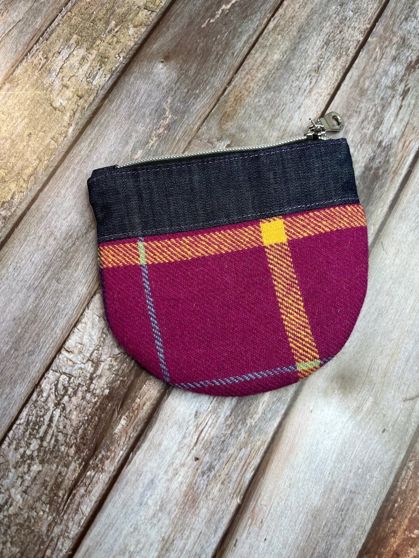 Shetland Summer Heather Tweed Round Wing Zip Purse