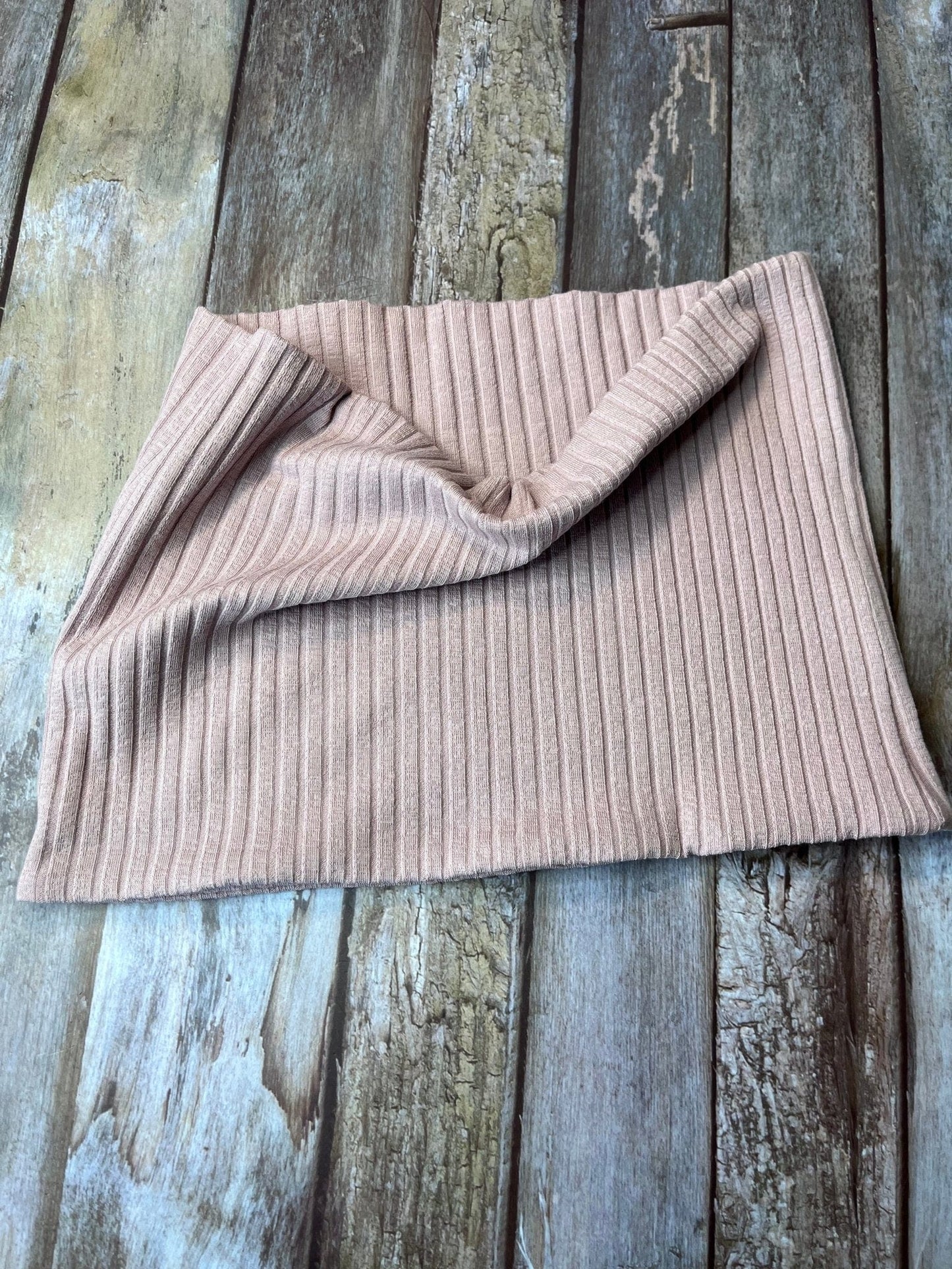 Snood | Wide Rib Knit Vintage Pink