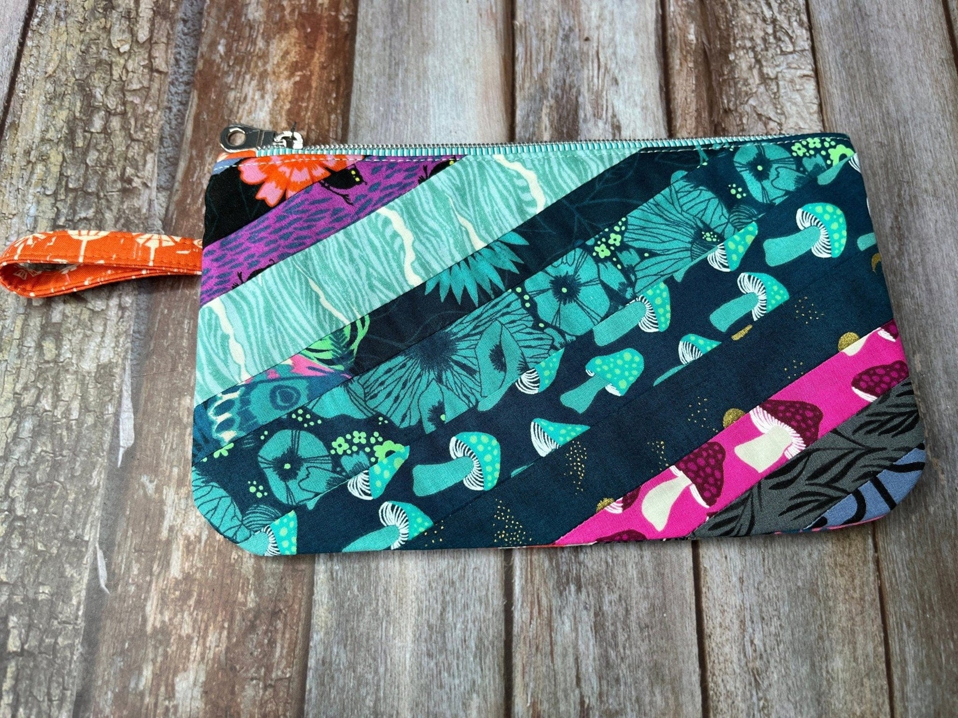 Zip Pouch Makeup Bag - Pencil Case | Achroma Pink Mushroom Quilted Patchwork