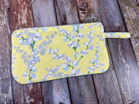 Zip Pouch Makeup Bag - Pencil Case | Pale Yellow